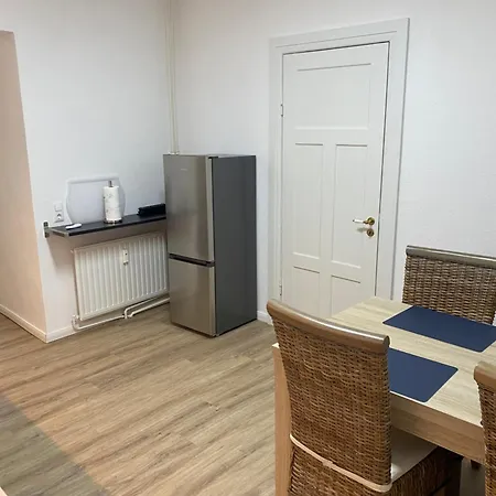 Ankerplatz Im Historischen Burghof Flensburg