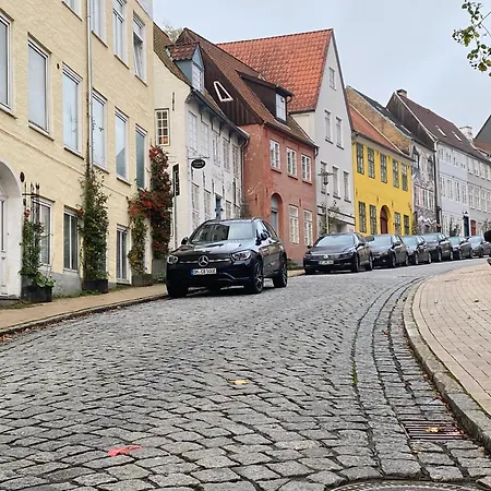Apartment Ankerplatz Im Historischen Burghof *